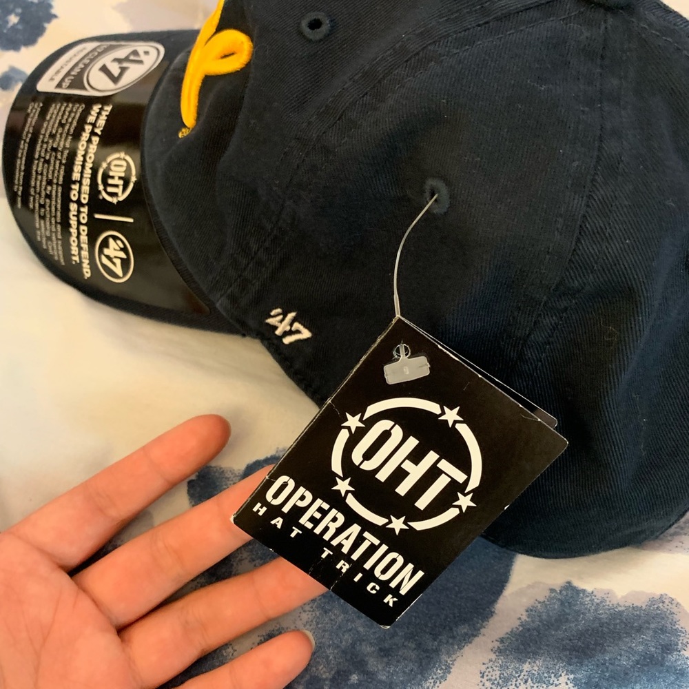🐻Cal Hat🐻 - Picture 2 of 4